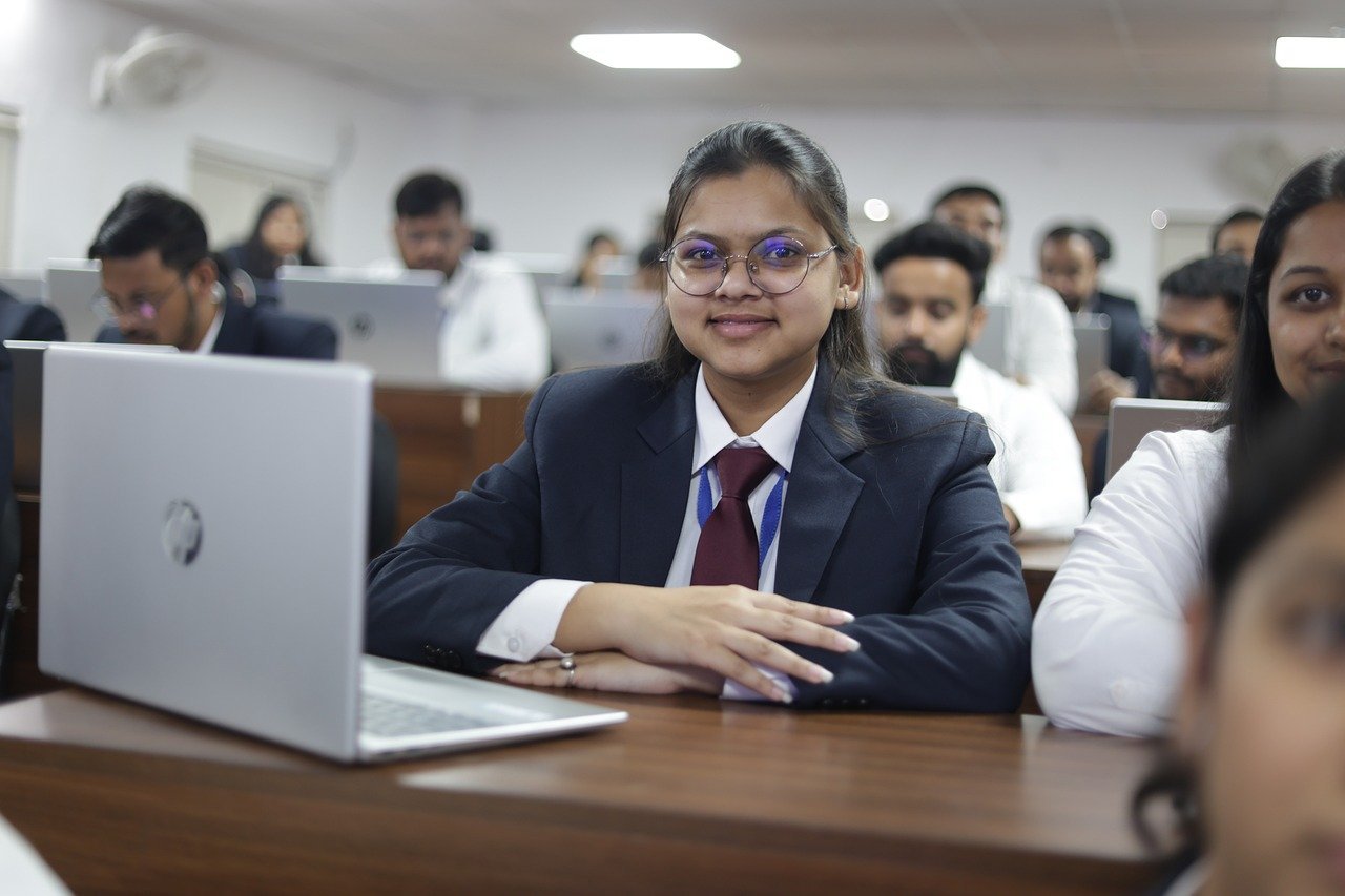 SENAI oferece mais de 40 mil vagas de aprendizagem no primeiro semestre de 2026 em diversos estados do Brasil